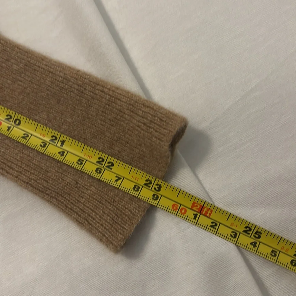 Saks Fifth Avenue Tan Cowl Neck 100% Cashmere sweater SZ small luxurious soft - Picture 8 of 13